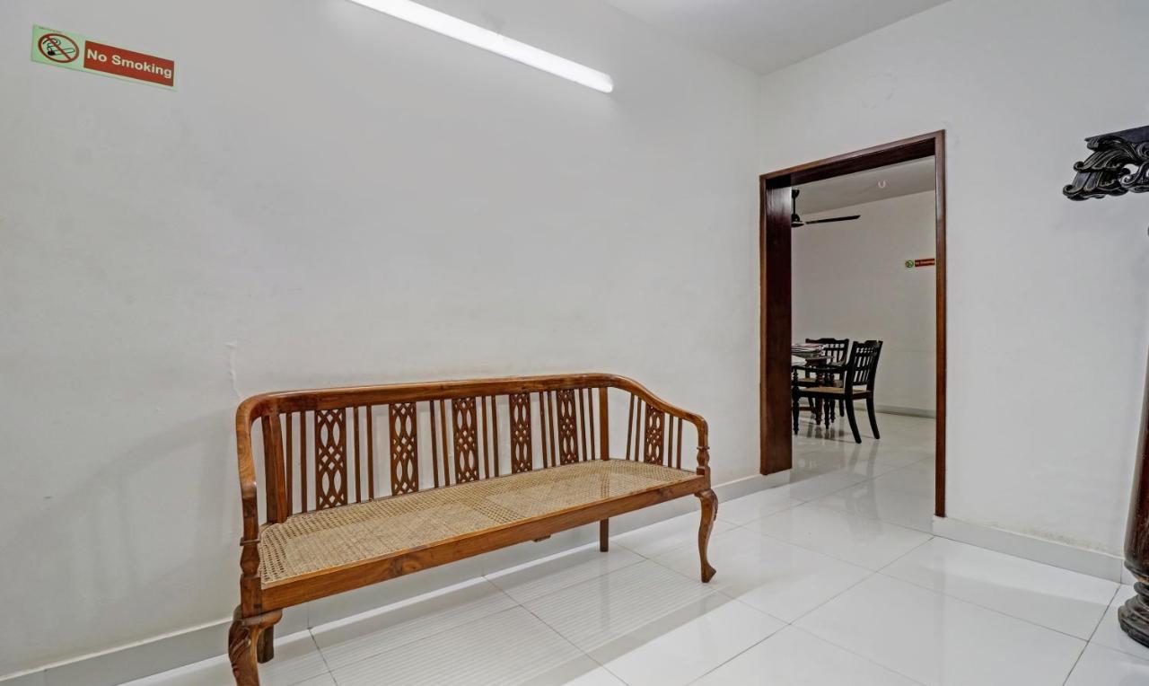 Treebo Backpackers Inn Kochi Zewnętrze zdjęcie