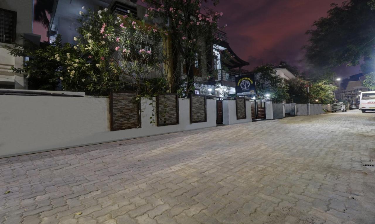 Treebo Backpackers Inn Kochi Zewnętrze zdjęcie
