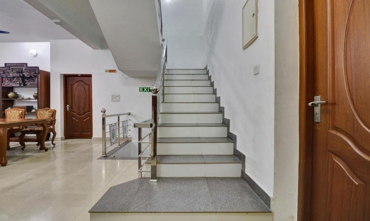 Treebo Backpackers Inn Kochi Zewnętrze zdjęcie